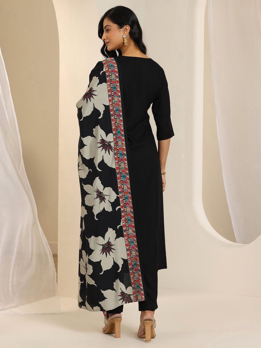 New Reyon beautiful Suit Set and Duppta  - Black - image_04_621dd316dce6.jpg