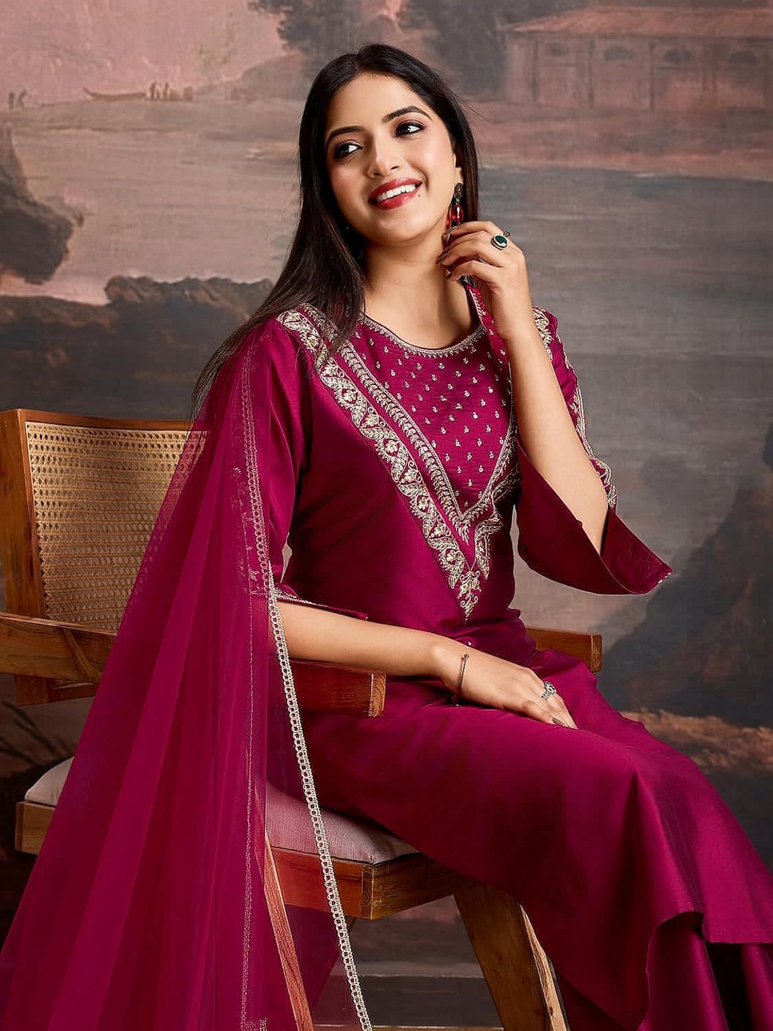 Presenting New Roman Fabric beautiful suit set - Rani - image_01_e6609ed06273.jpg