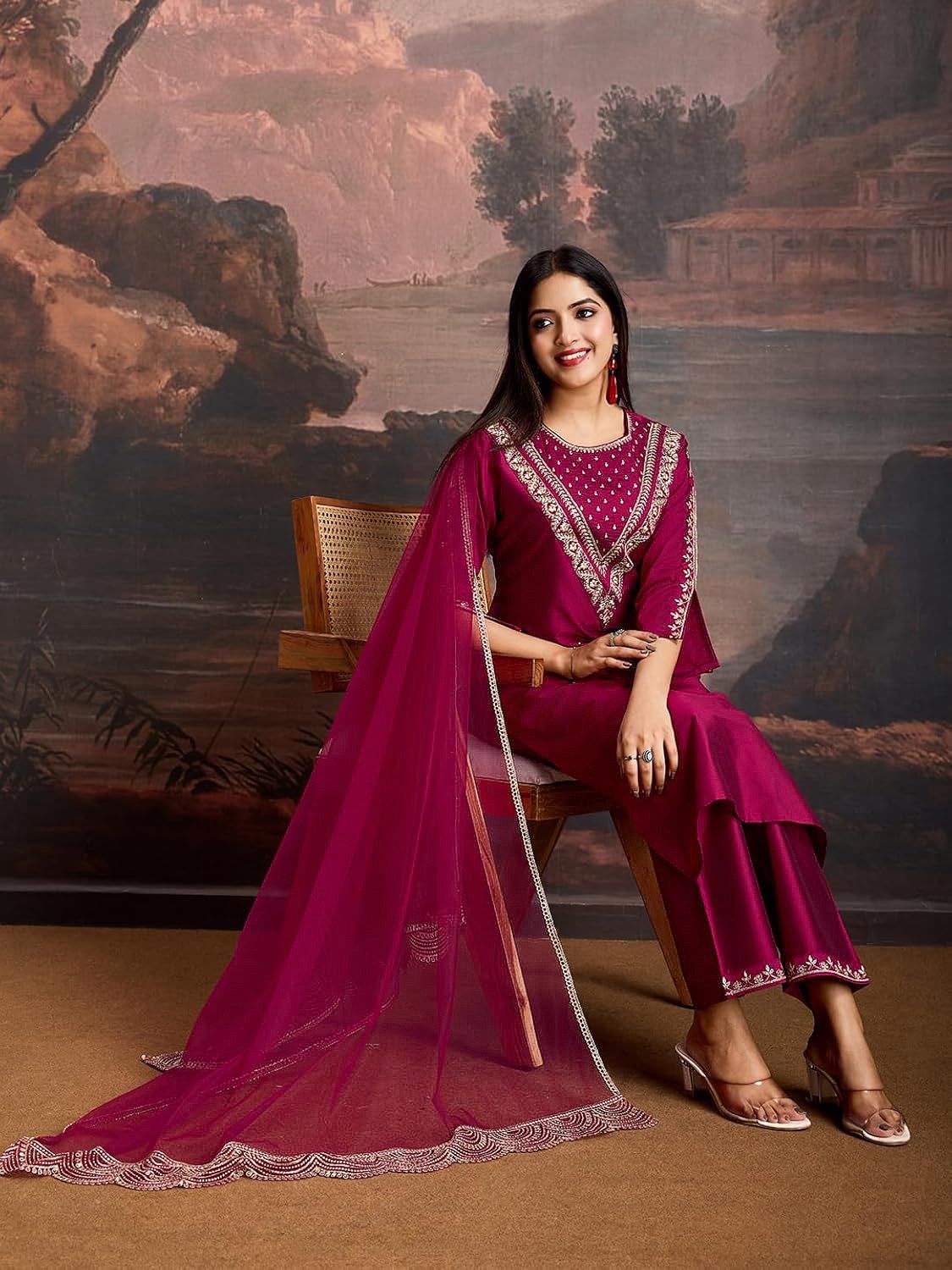 Presenting New Roman Fabric beautiful suit set - Rani - image_02_fd0cad87b6d7.jpg